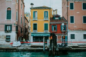 Securing Financing for Unique or Non Traditional Housing Structures