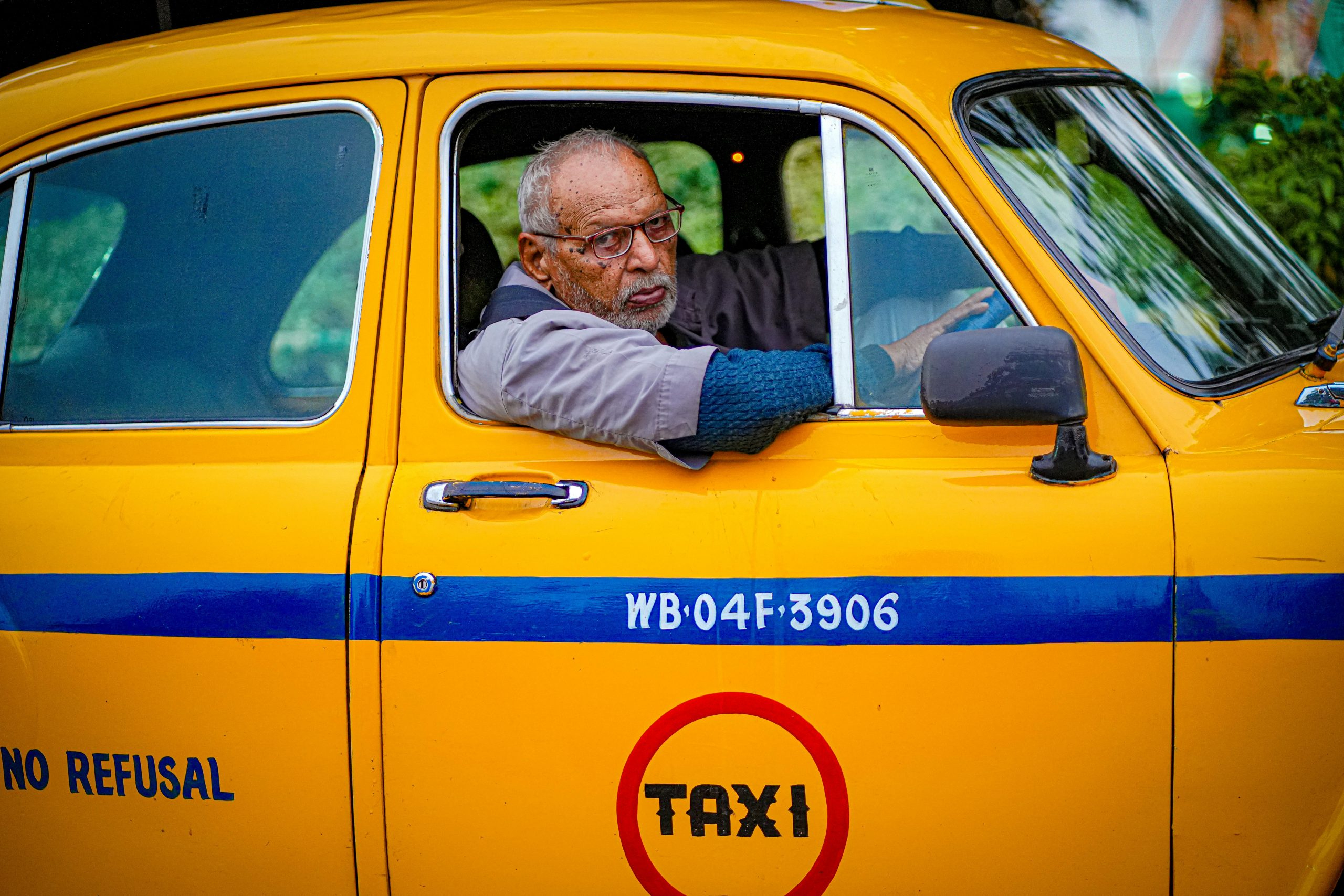 The Impact of Ride-Sharing Services on Car Ownership