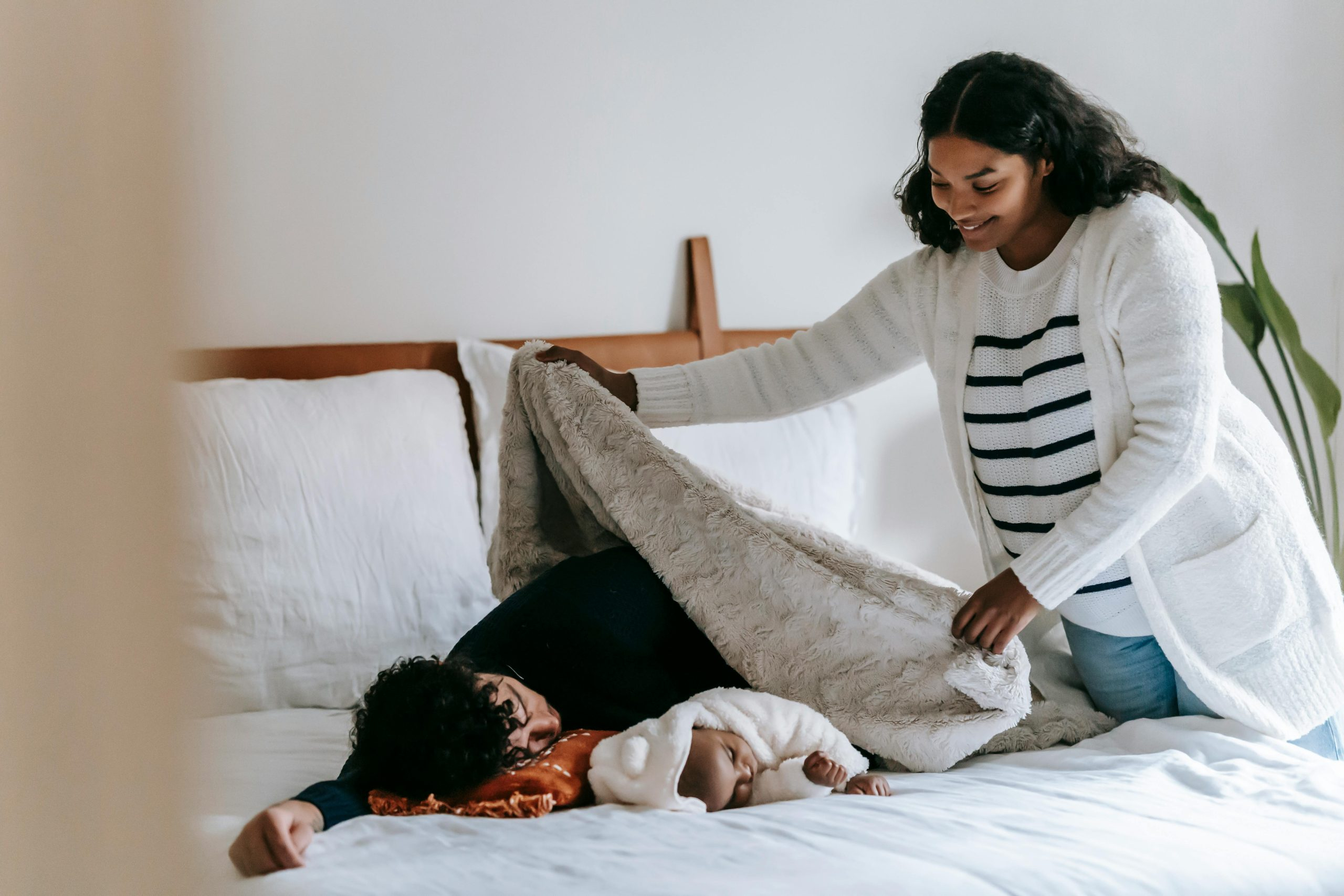 The Gentle Power of Aromatherapy for Relaxation and Sleep