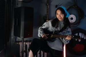 How Technology Facilitates Global Musical Collaborations Today