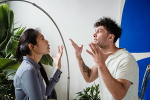 Conflict Resolution: Navigating Disagreements Professionally